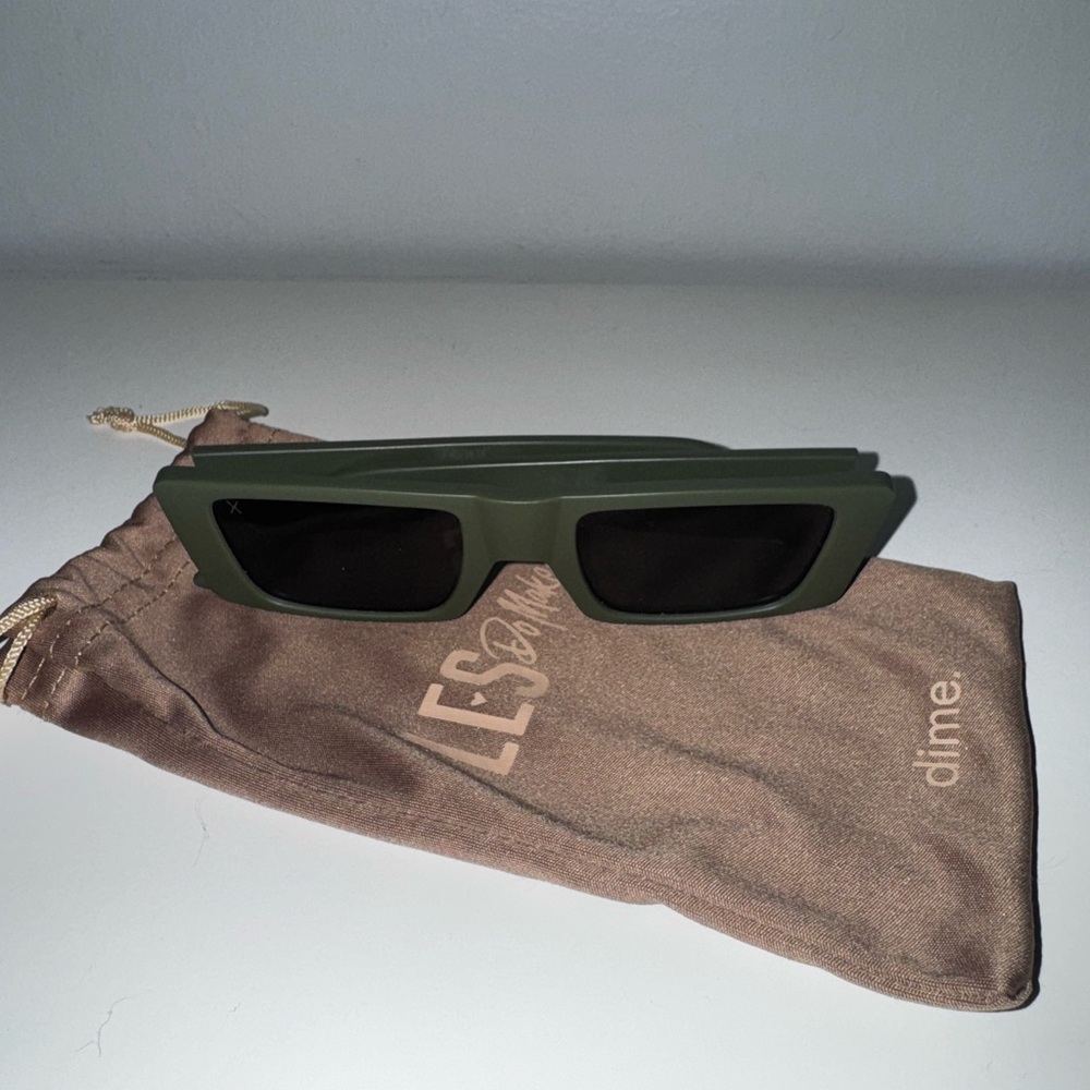 DIME x LES DO MAKEUP Olive Green Rectangular Sunglasses